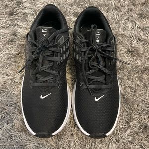 Nike Women's Air Max Bella TR 4 Shoes